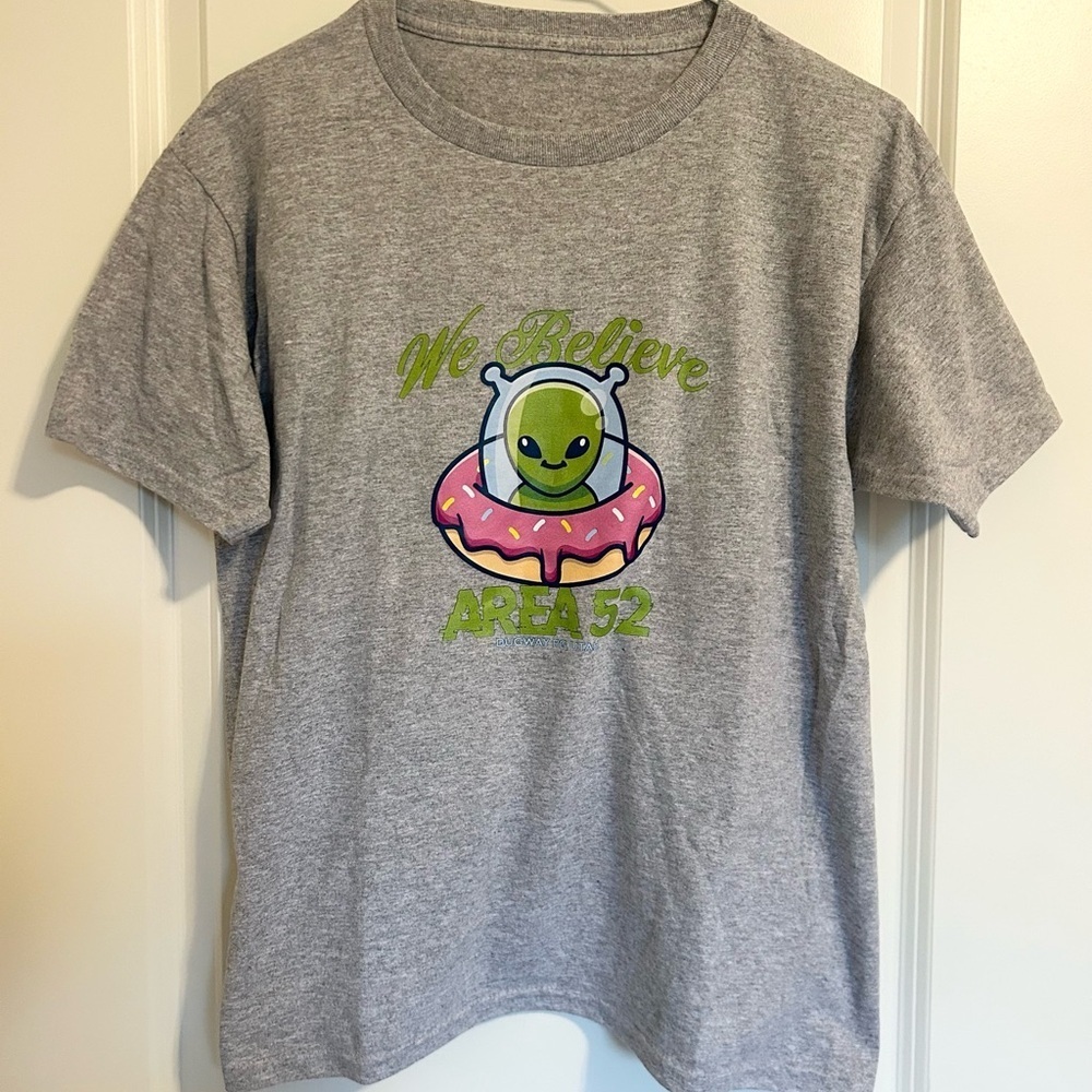 area 52 Gray Alien Graphic T-Shirt